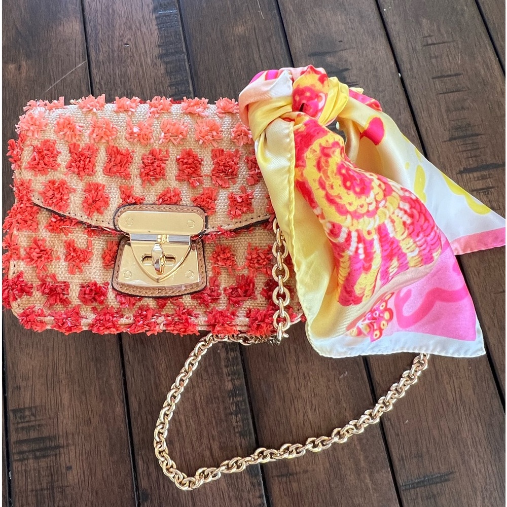 ESCADA pure silk square 17”. Pink. New no tags.